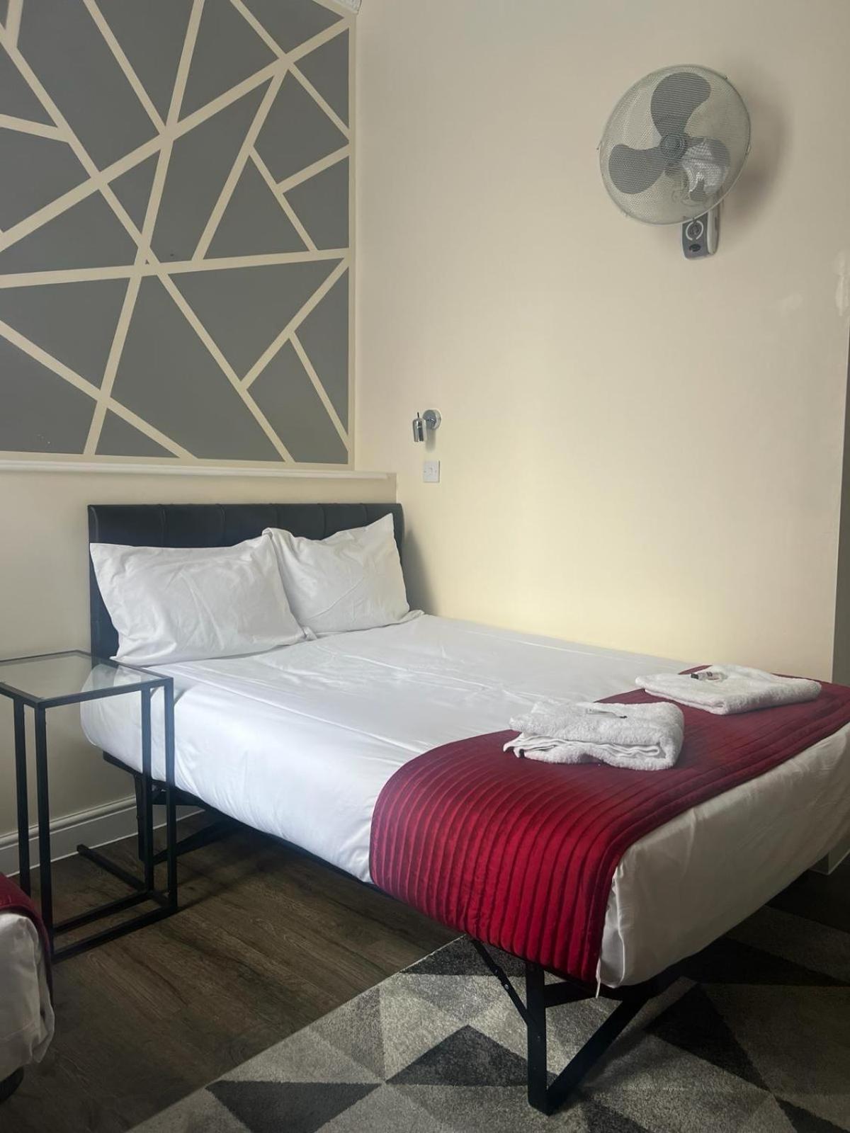 Saba Rooms And Apartments London Eksteriør bilde